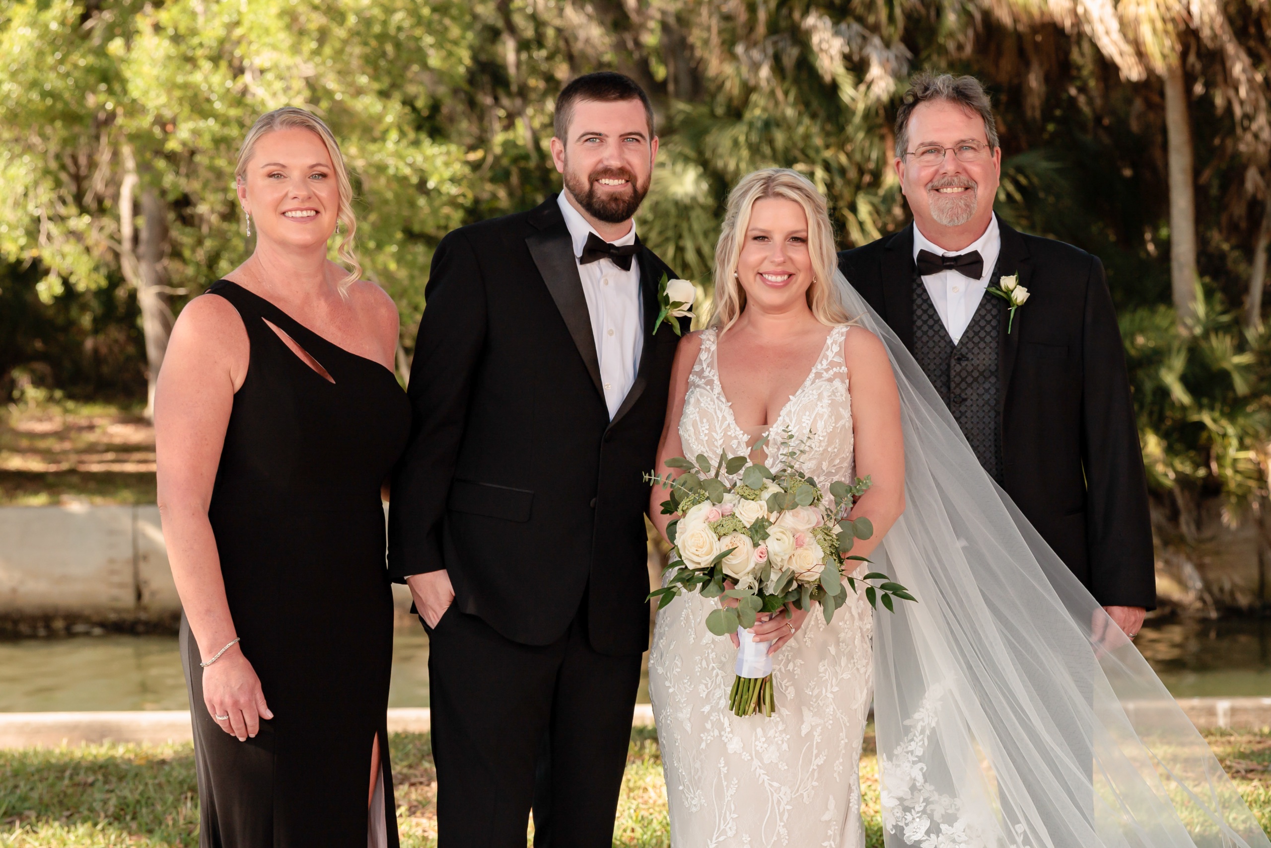 Bethany & Christopher at Powel Crosley Estate — photograph 30