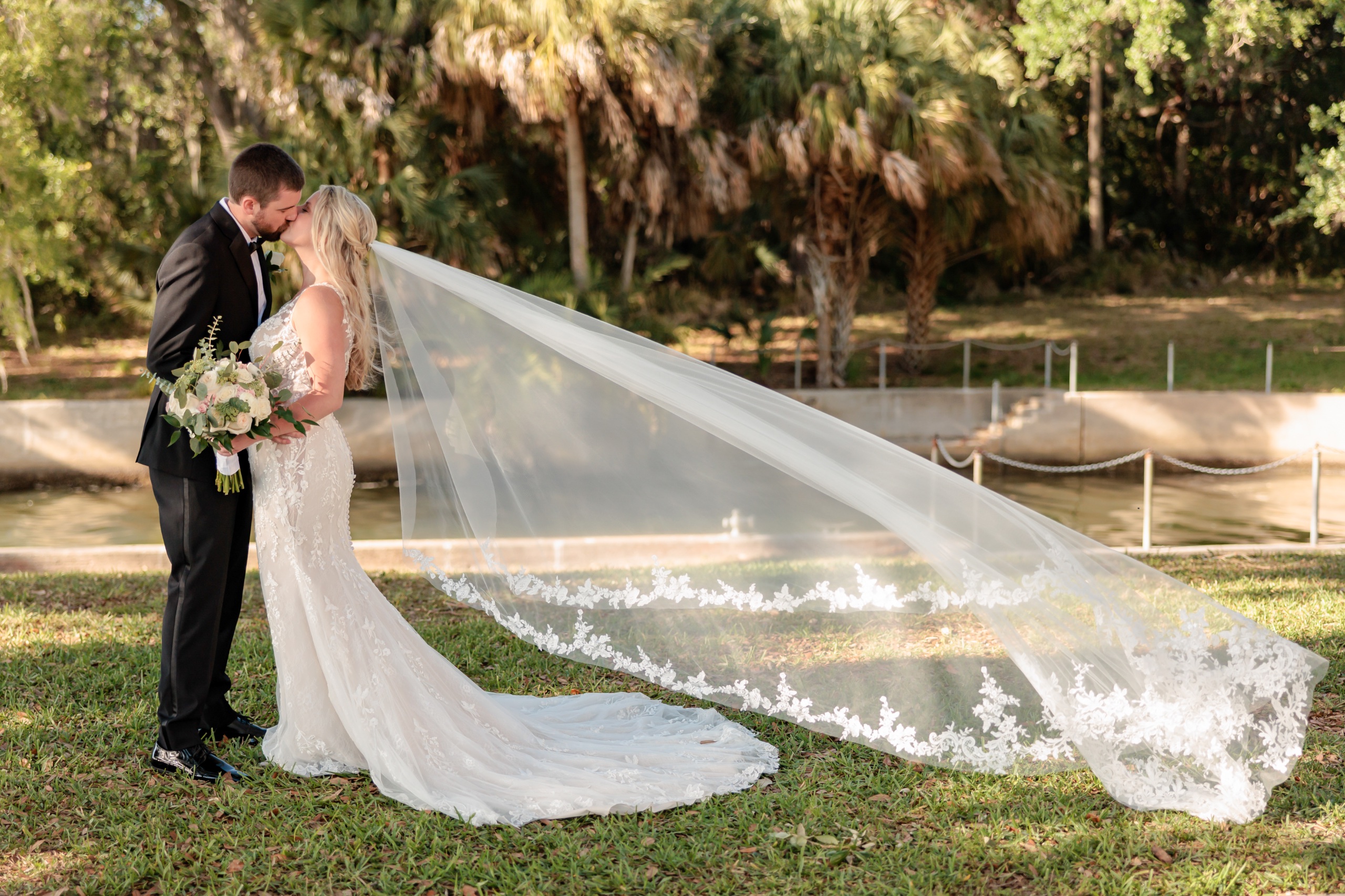 Bethany & Christopher at Powel Crosley Estate — photograph 34