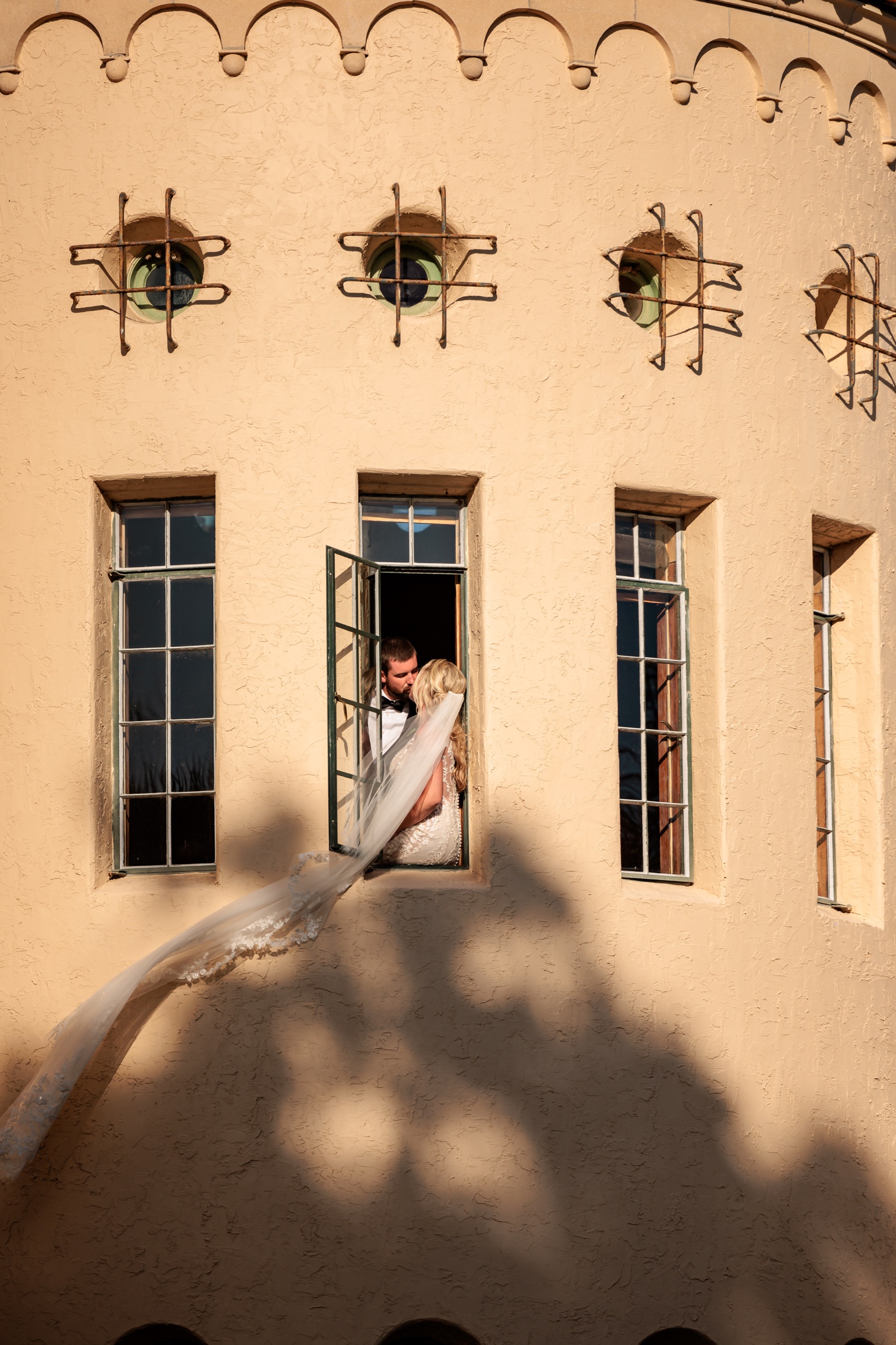 Bethany & Christopher at Powel Crosley Estate — photograph 40