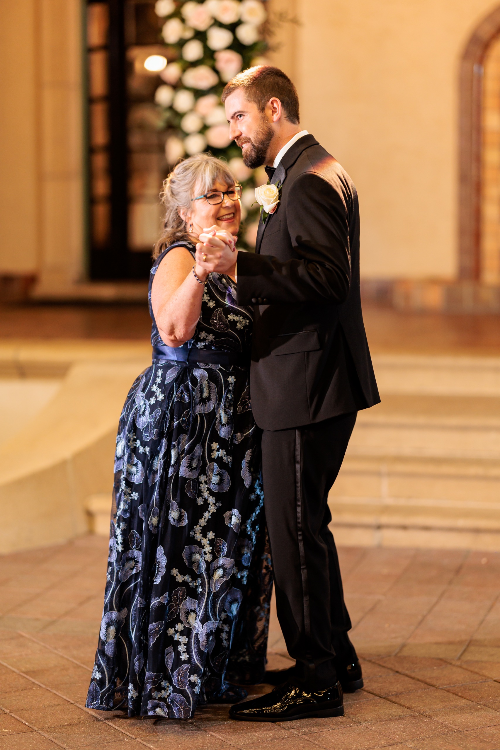 Bethany & Christopher at Powel Crosley Estate — photograph 54