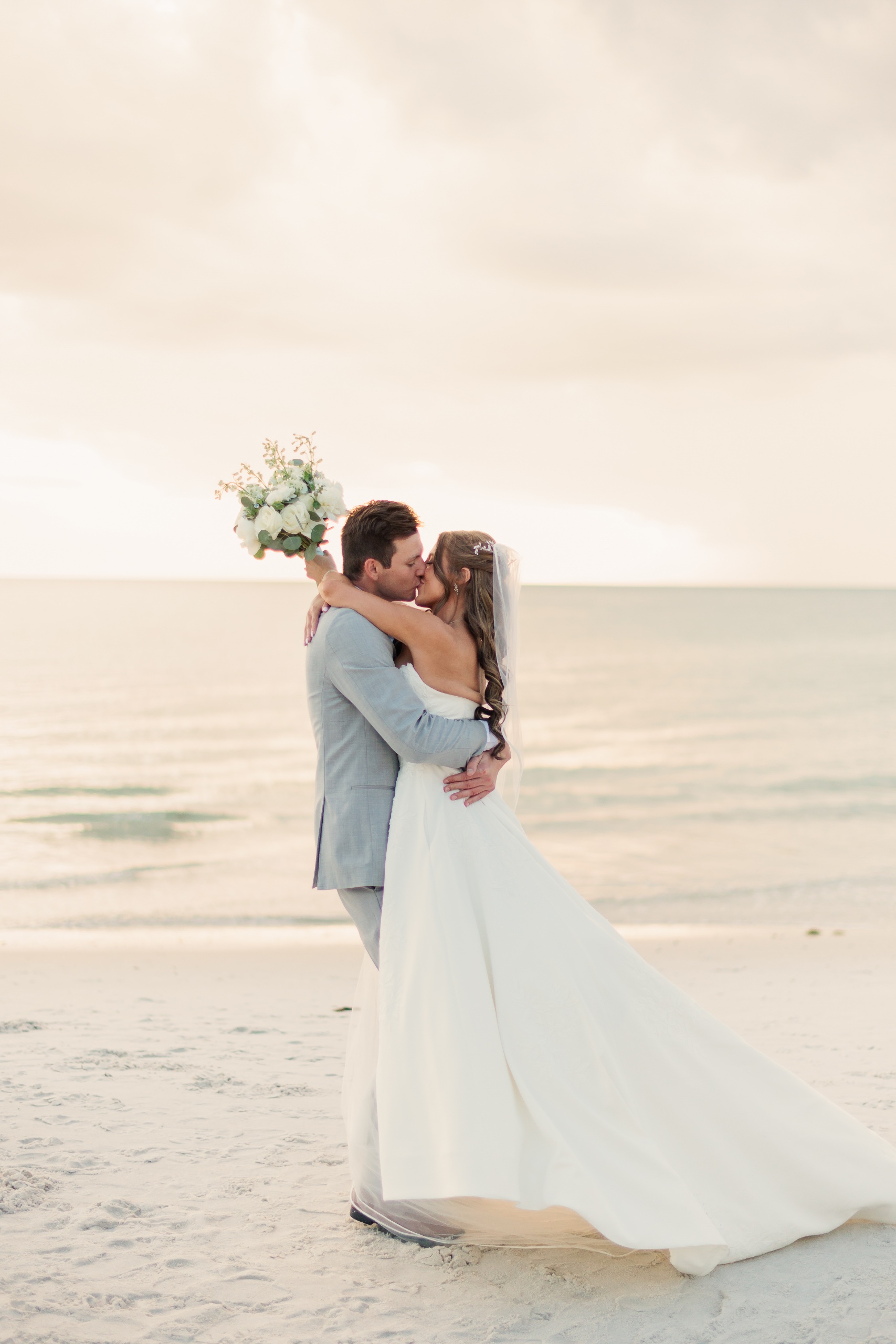 Arianna & Cole at LaPlaya Beach & Golf Resort — photograph 43