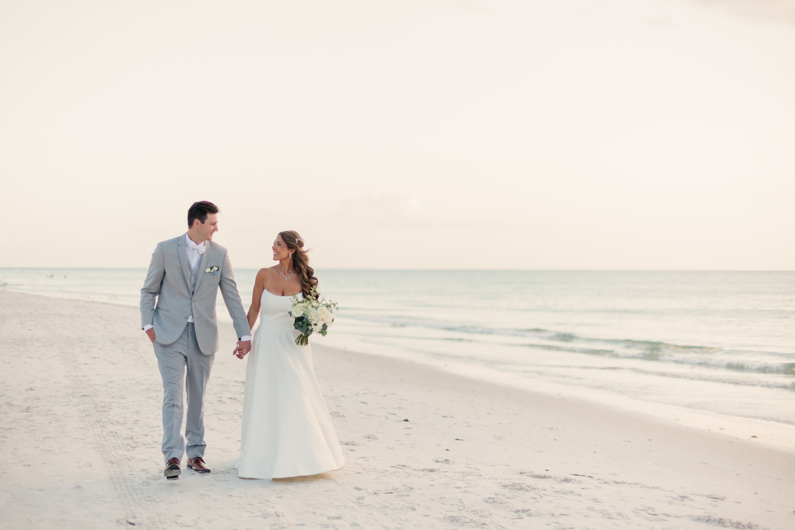 Arianna & Cole at LaPlaya Beach & Golf Resort — photograph 44