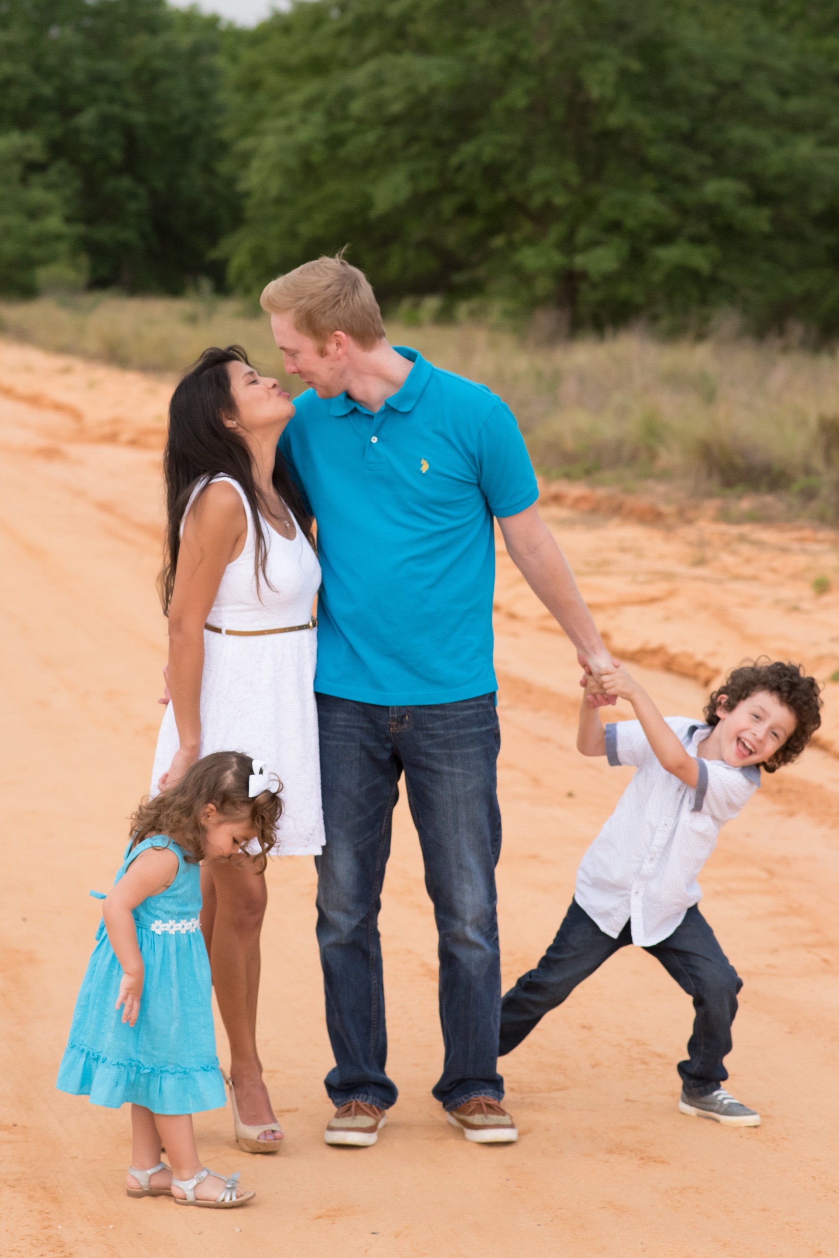 The Maggards Orange Grove Family Session