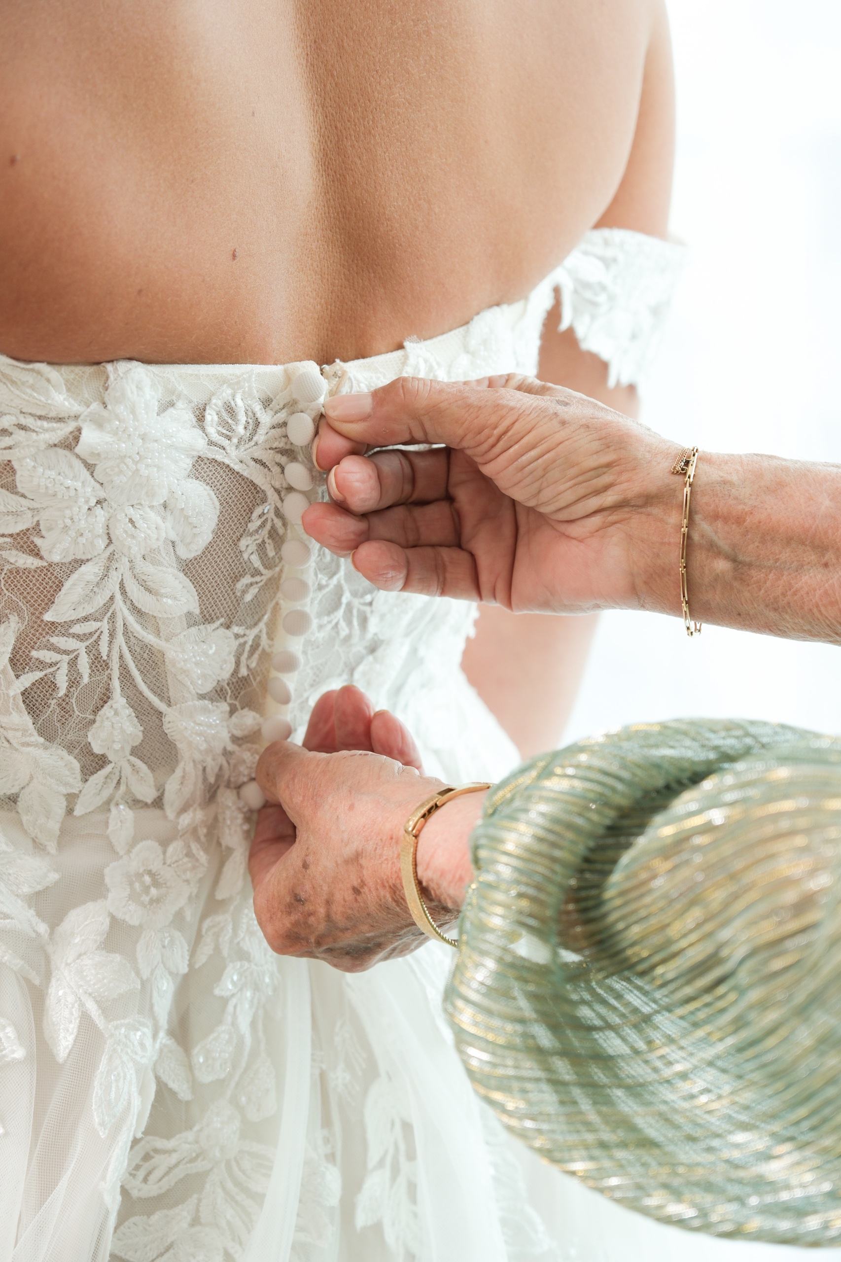Nicolette & Addison at Yacht StarShip Cruises & Events — photograph 5