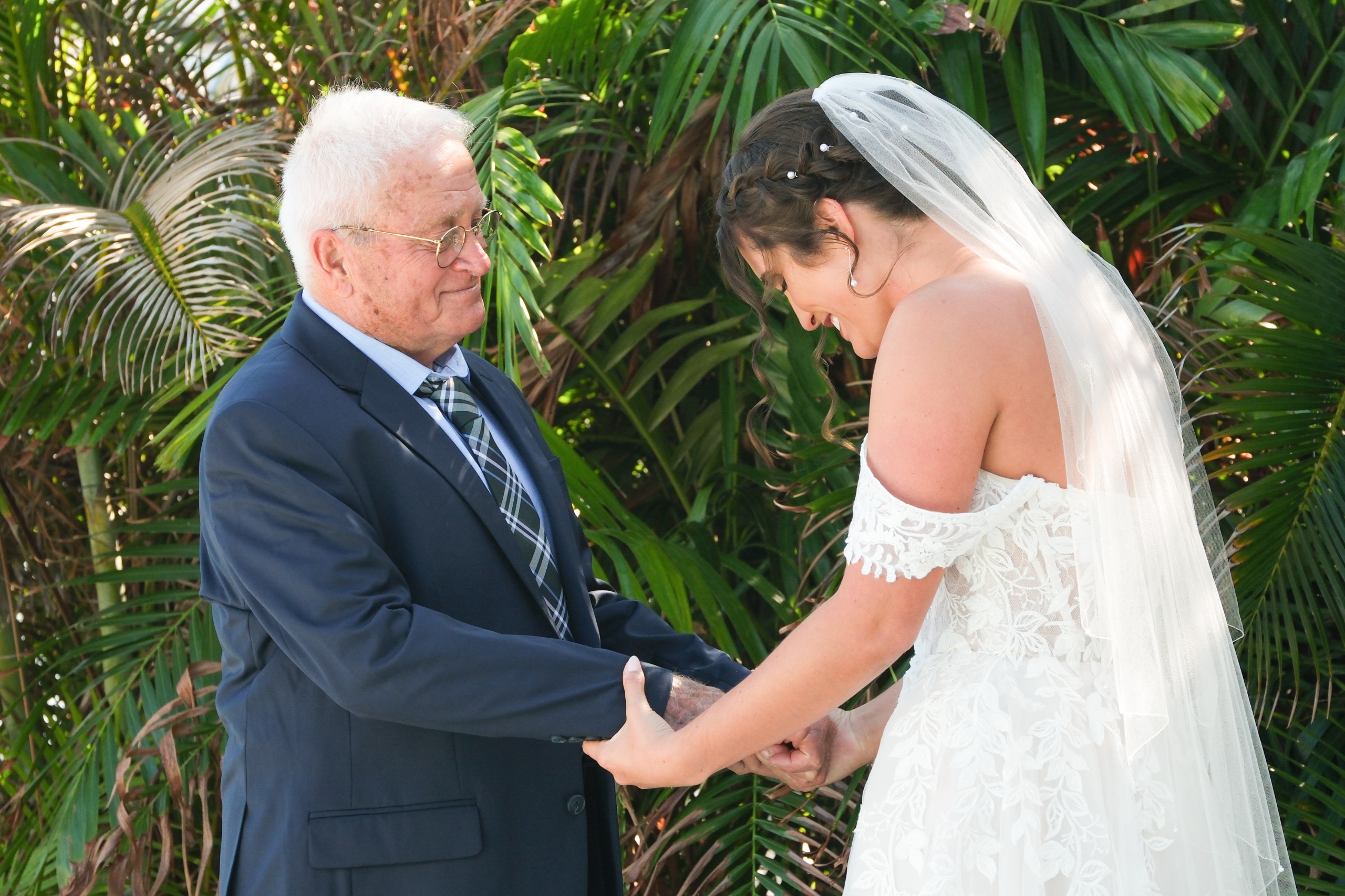 Nicolette & Addison at Yacht StarShip Cruises & Events — photograph 7