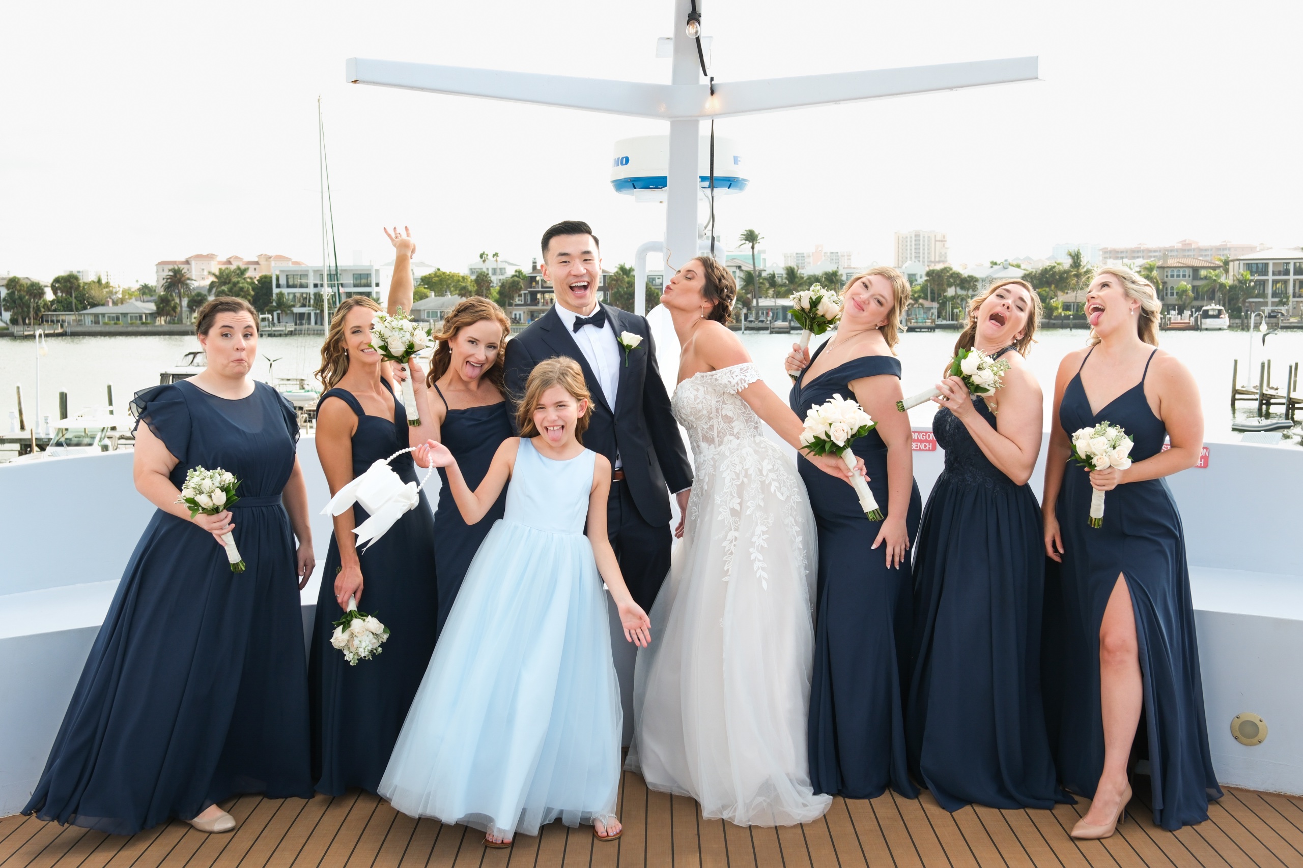 Nicolette & Addison at Yacht StarShip Cruises & Events — photograph 14
