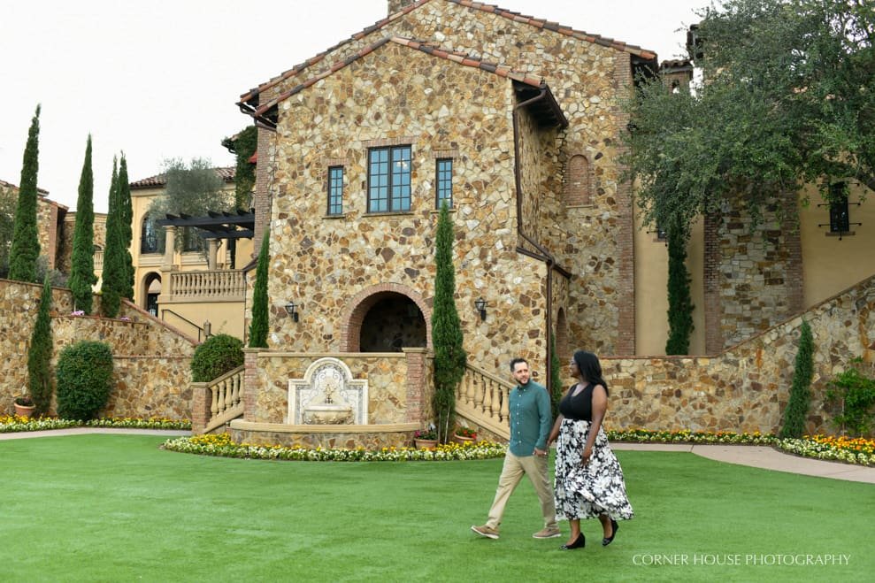 Bella Collina Engagement Photographer