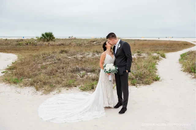 Alyssia & Joshua’s Bilmar Beach Resort Wedding