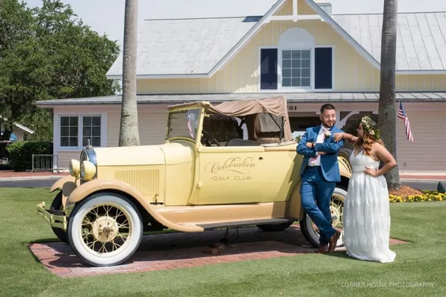 Amanda & Nicholas’ Celebration Golf Club Wedding