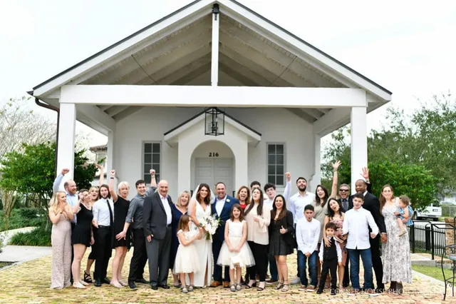 Elizabeth & Handel’s Chapel & Hudson’s Cellar Wedding