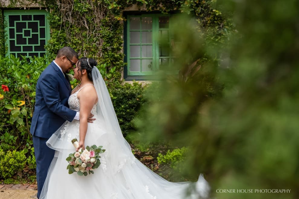 Melissa & Luis’ Club Continental Wedding