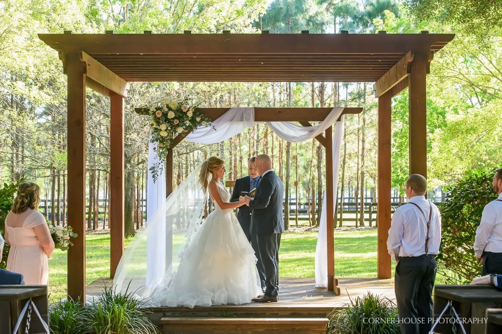 Club Lake Plantation Wedding