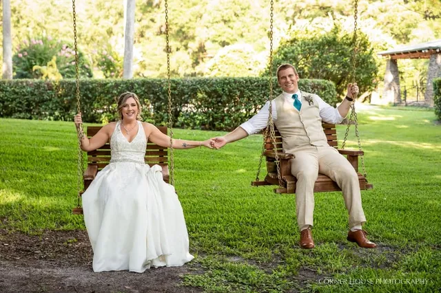 Saralynne & Chad’s Club Lake Plantation Wedding