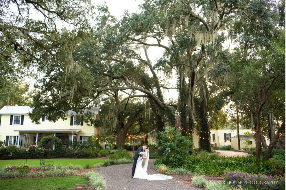 Allison & Christopher’s Cross Creek Ranch Wedding