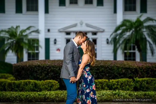 Lindsey & Steven’s Cypress Grove Estate House Engagement