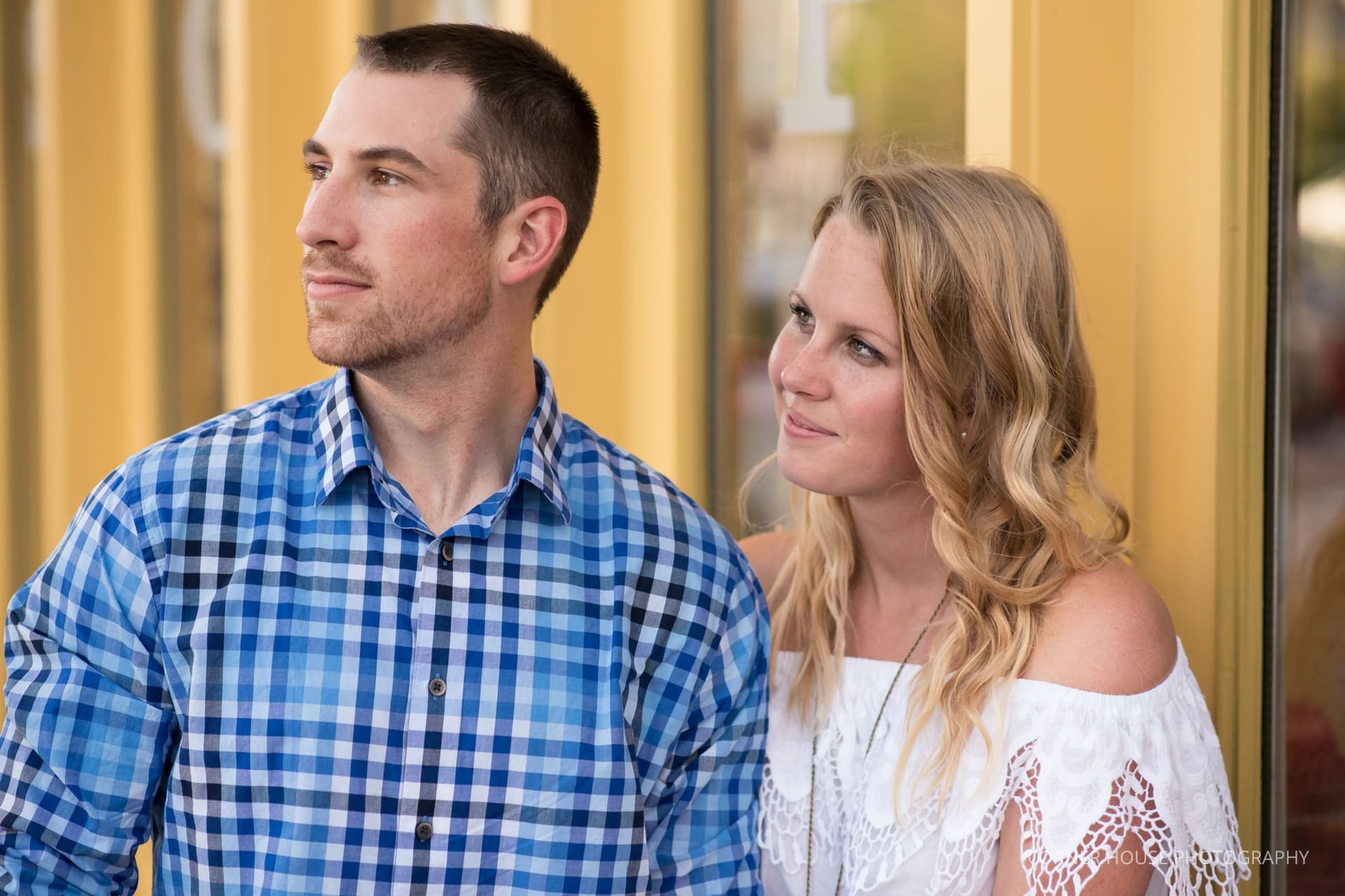 Downtown Mount Dora Engagement Downtown Mount Dora Engagement