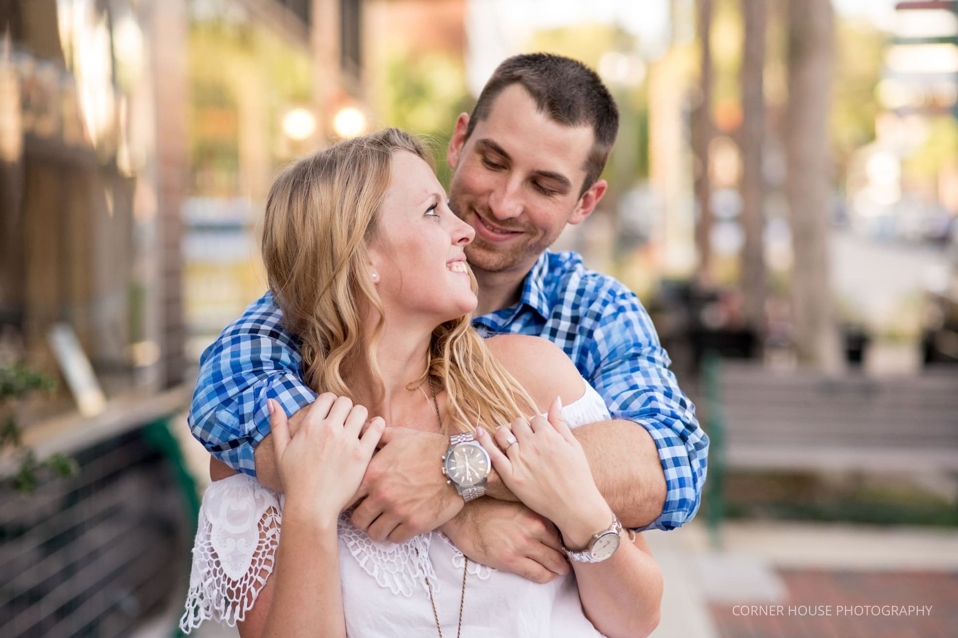Downtown Mount Dora Engagement Downtown Mount Dora Engagement