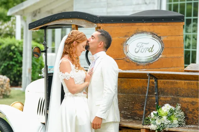 Juliette & Antonio’s Ever After Farms Peach Venue Wedding