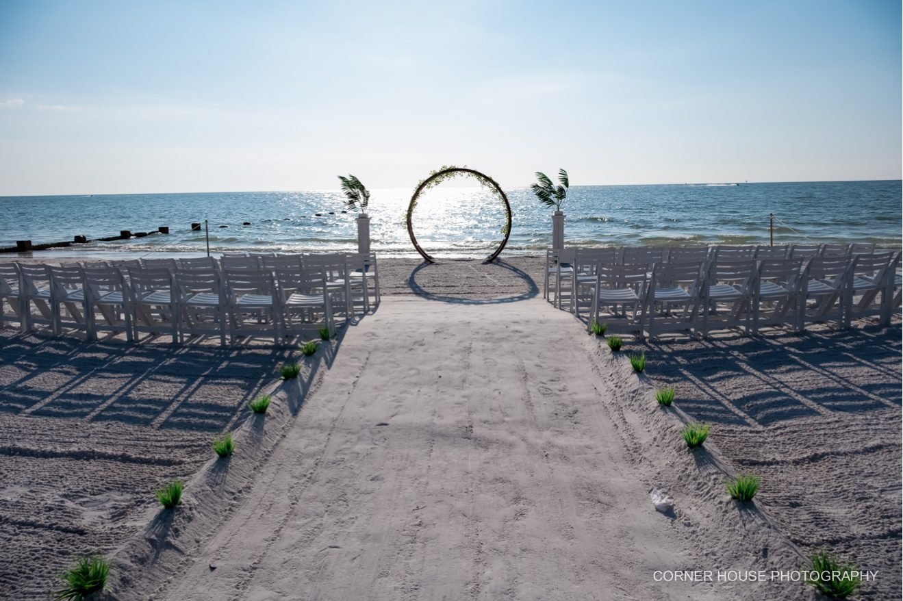 honeymoon island state park wedding
