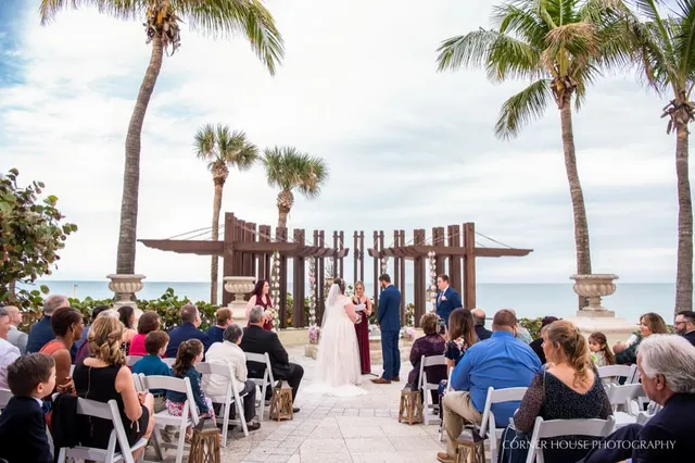 Alaina & Andy’s Kimpton Vero Beach Wedding