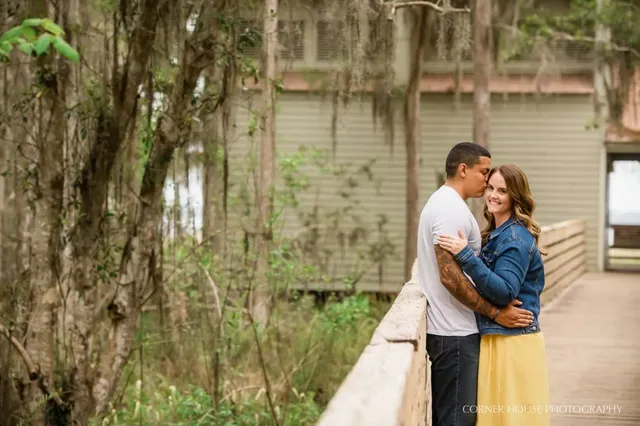 Brook & Federica’s Lake Louisa State Park Engagement