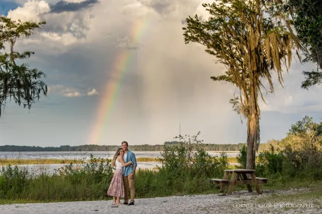 Kelsi & Alex’s Lake Louisa State Park Engagement