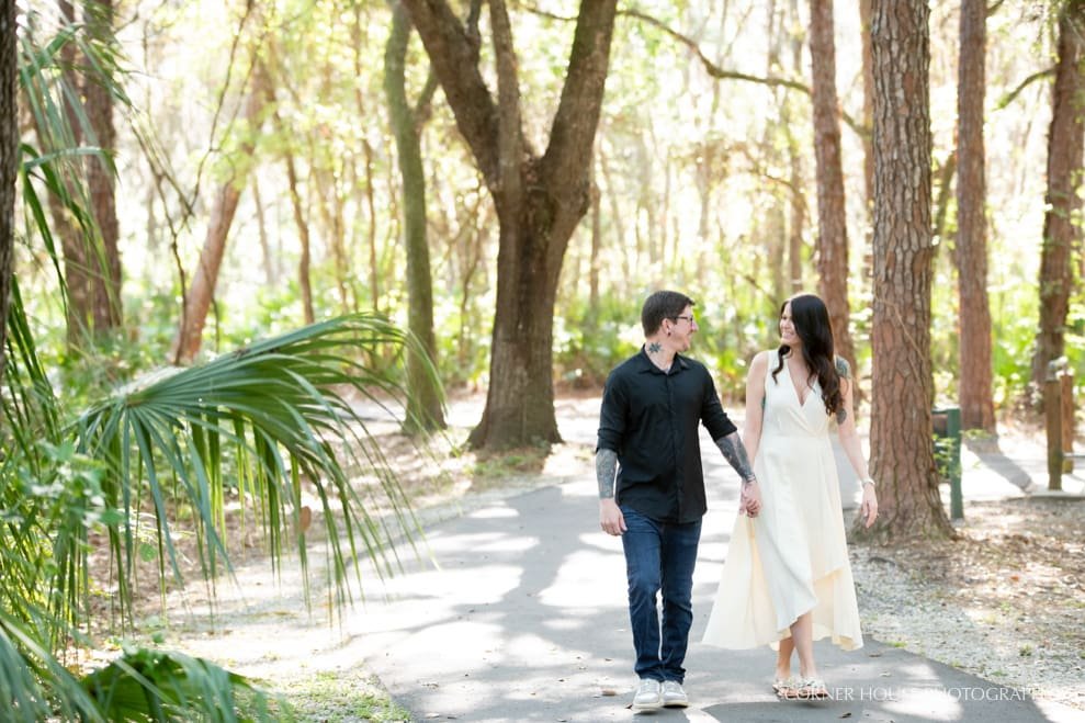 Christina & Chad’s Lettuce Lake Park Engagement