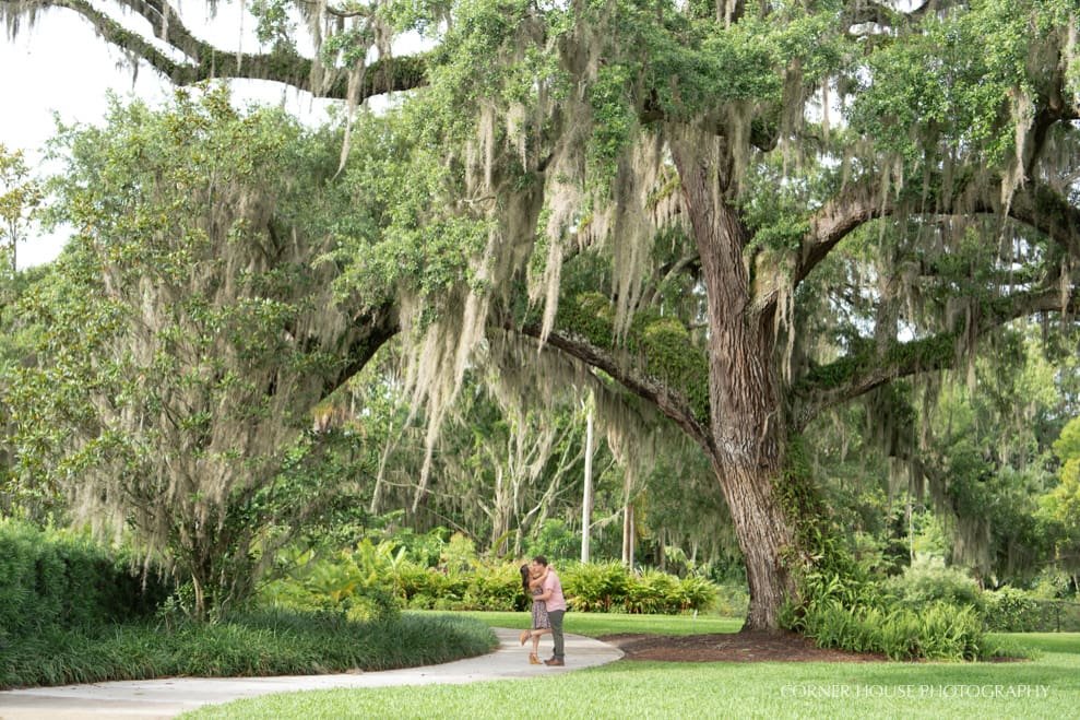 Samantha & Jon’s Leu Gardens Engagement