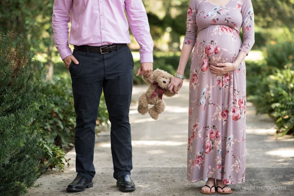 Nicole & Andy’s Leu Gardens Maternity Session