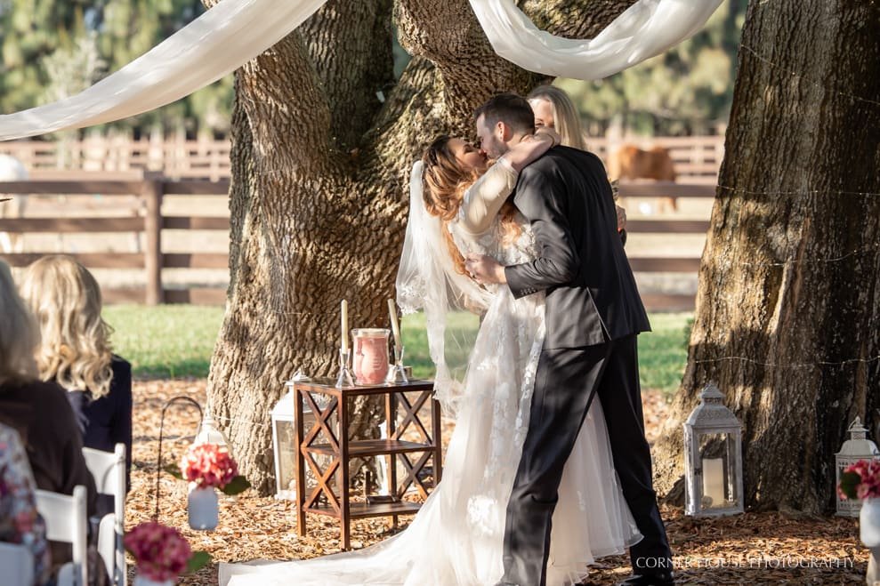 Master’s Stables Wedding Barn Wedding Master’s Stables Wedding Barn Wedding