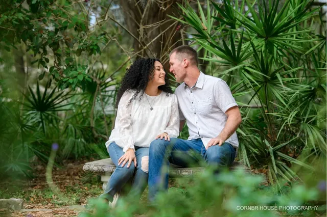 Dorian & Mike’s Mead Botanical Garden Engagement