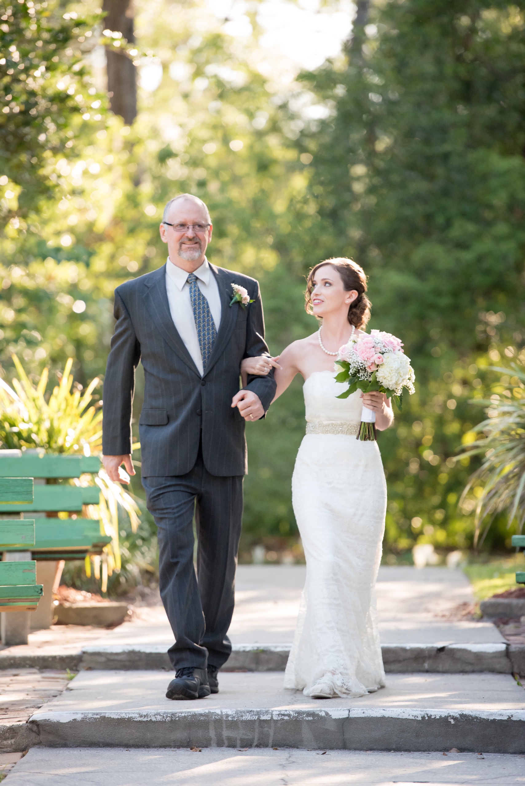 Kristen & Tim at Mead Botanical Garden — photograph 12