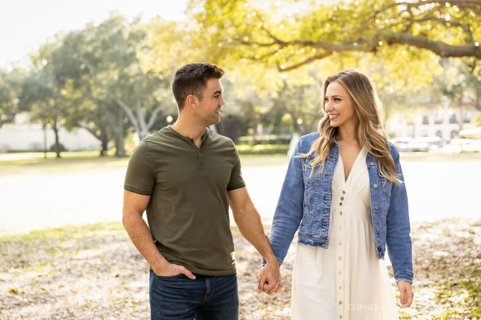 Grace & Charlie’s North Straub Park Engagement