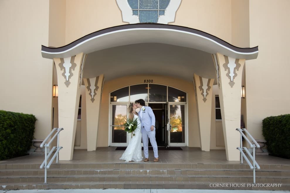 Postcard Inn Wedding