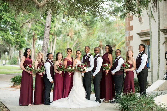 Tori & Courtney’s Powel Crosley Estate Wedding