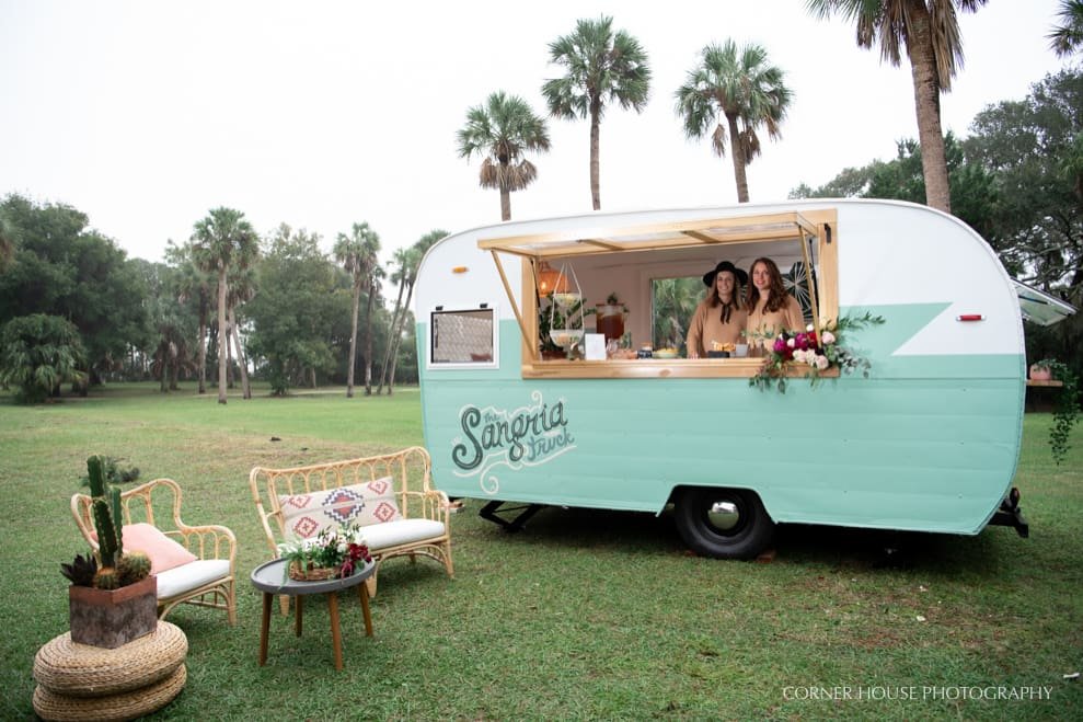 Orlando Tampa Wedding Bartender Orlando Tampa Wedding Bartender