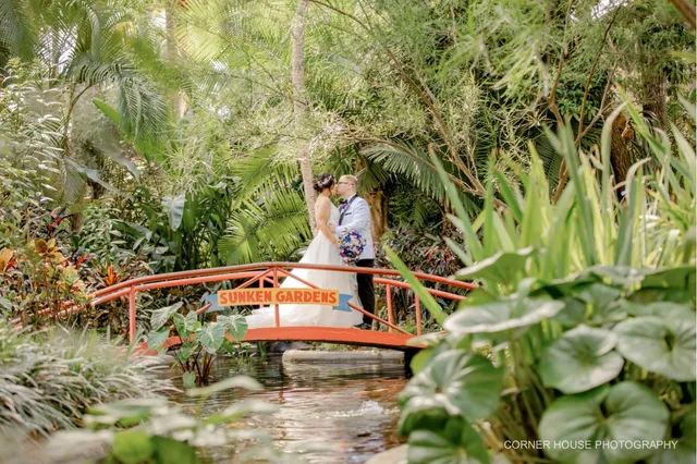 Janine & Michael’s Sunken Gardens Wedding