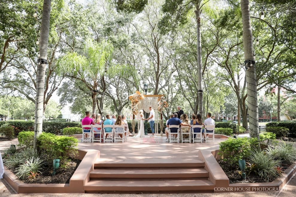 Walt Disney World Swan & Dolphin Wedding Walt Disney World Swan & Dolphin Wedding