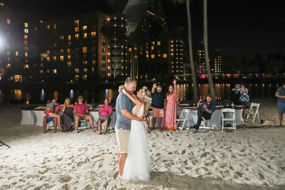 Walt Disney World Swan & Dolphin Wedding Walt Disney World Swan & Dolphin Wedding