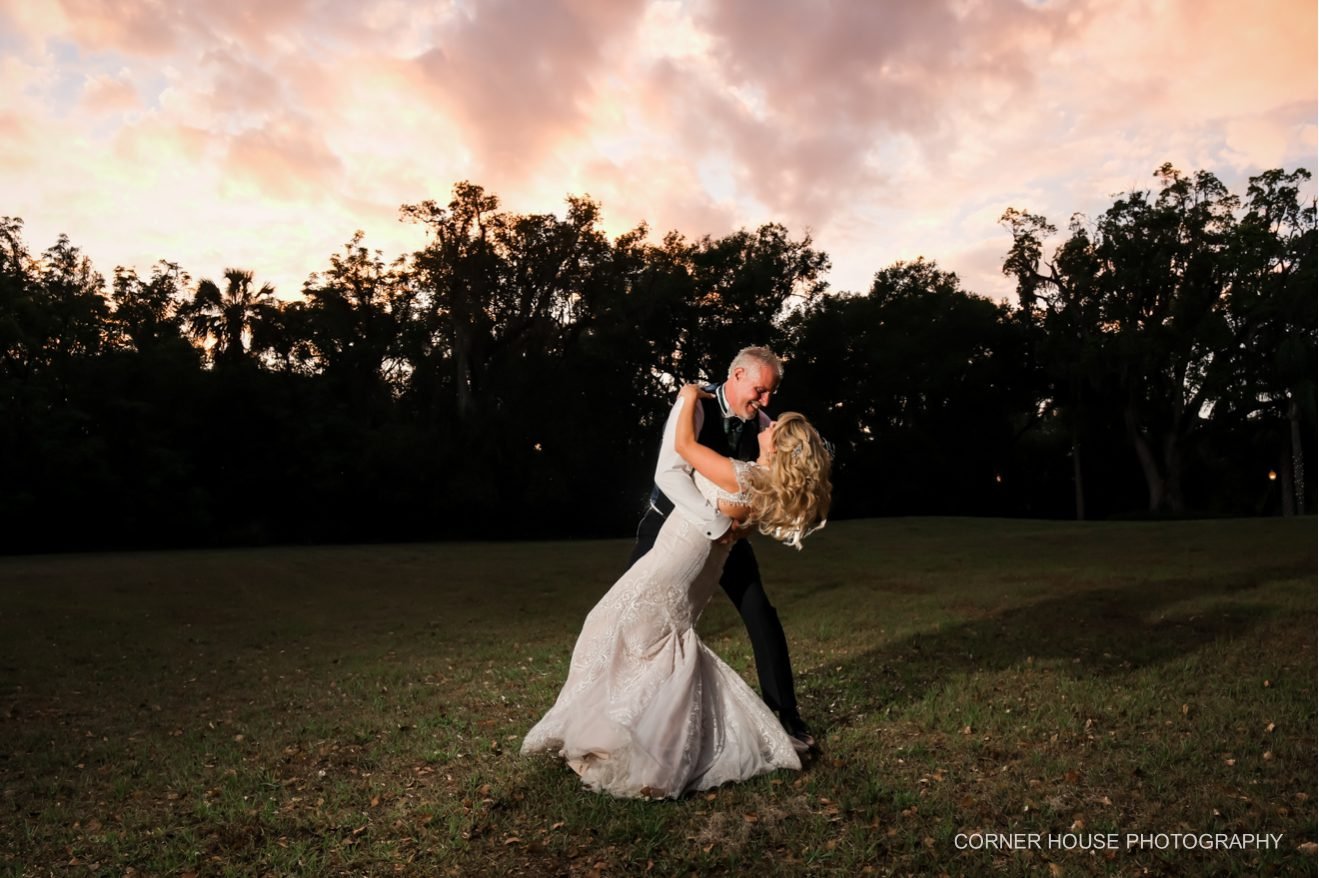 Lisa & Jay’s Sydonie Mansion Wedding