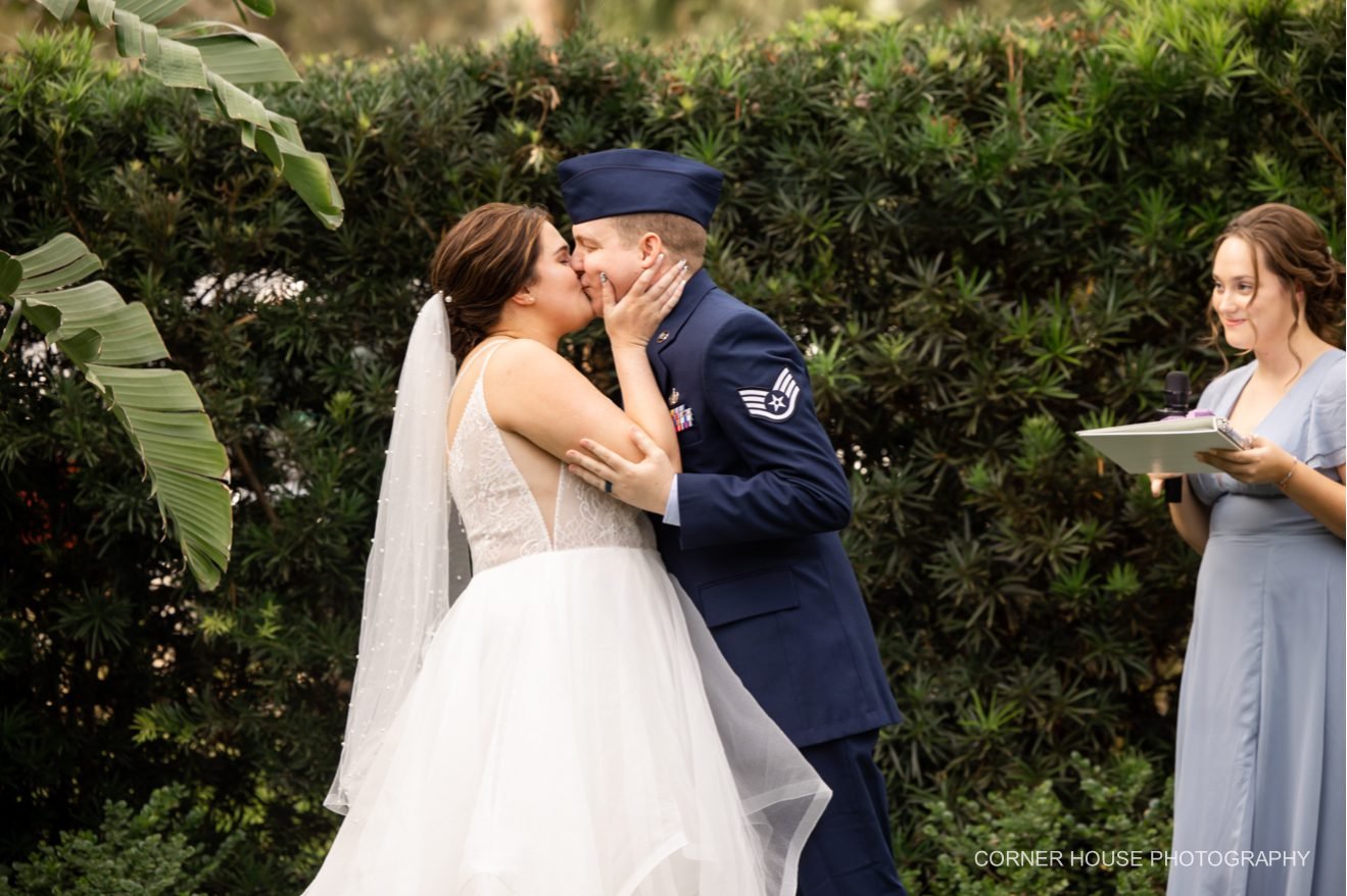 Sofia & Andrew’s Tampa Federation Garden Clubs Wedding