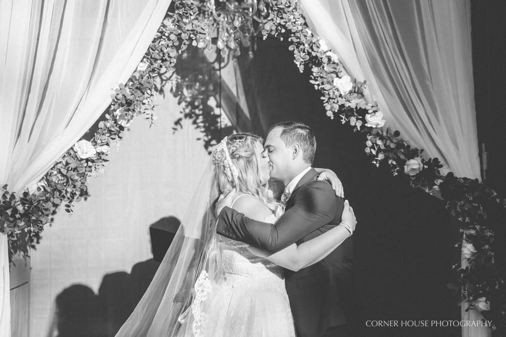 Twin Oak Garden Wedding