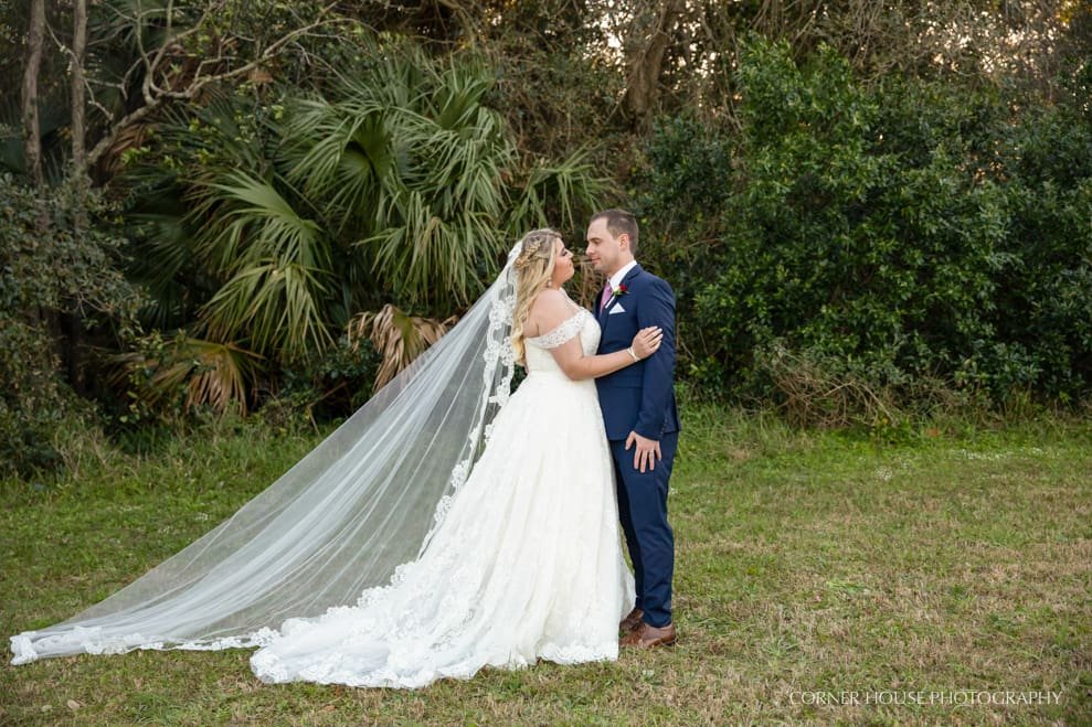 Rebekah & Chase’s Twin Oak Garden Wedding