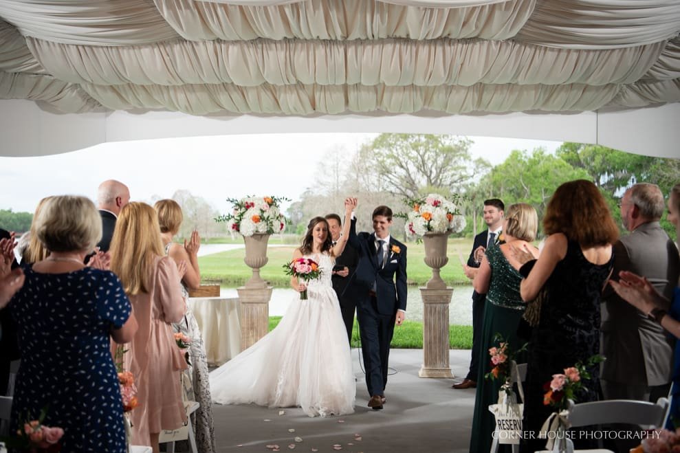 Bridal Tips for Wedding Bouquets Boutonnieres Bridal Tips for Wedding Bouquets Boutonnieres