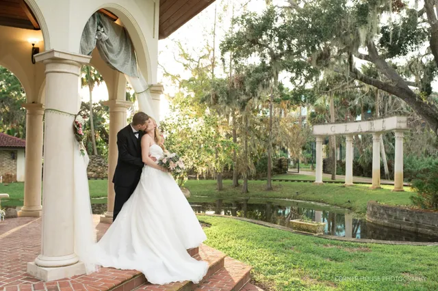 Sarah & Wayne’s Estate on the Halfiax Wedding
