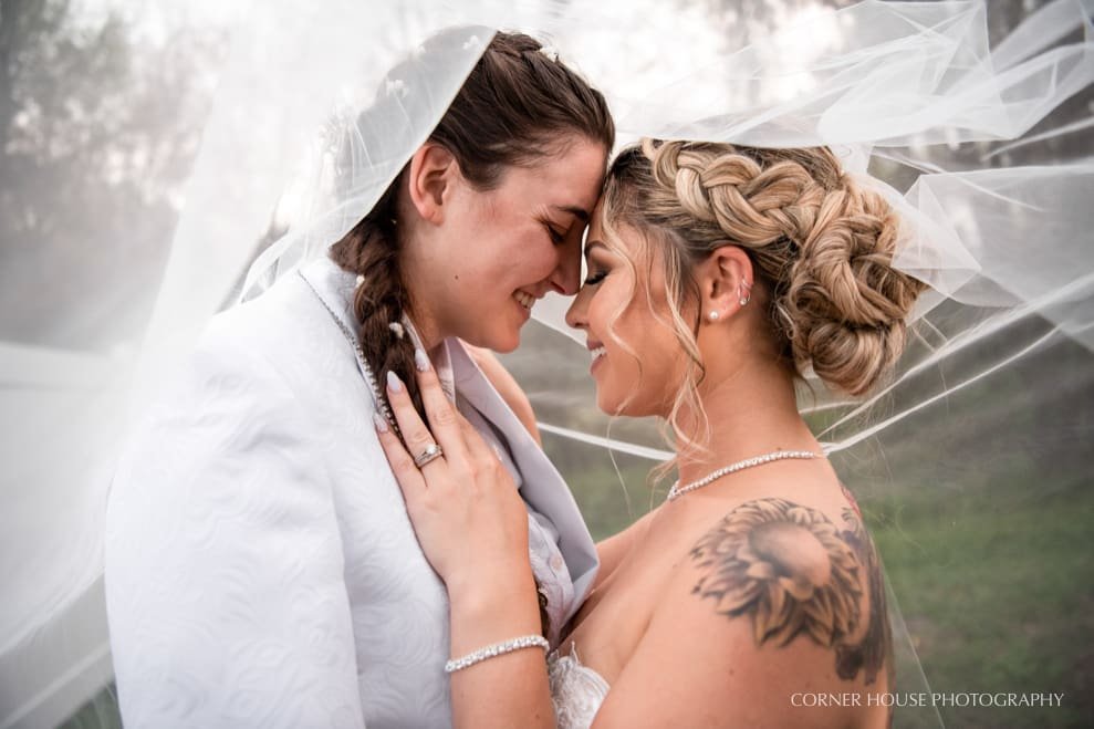 Sophia & Caitlin’s White Oak Cottage Wedding