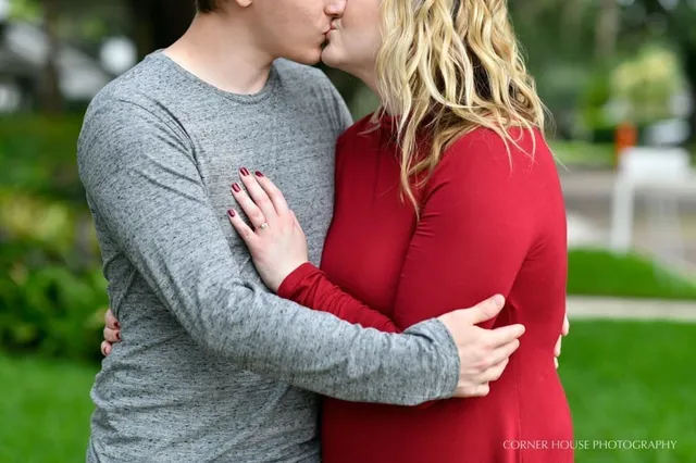 Megan and Grant’s Downtown Winter Garden Engagement