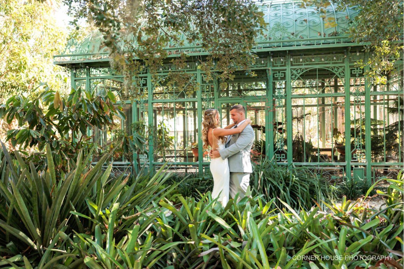 Nicole & Andrew’s Wonder Gardens Wedding